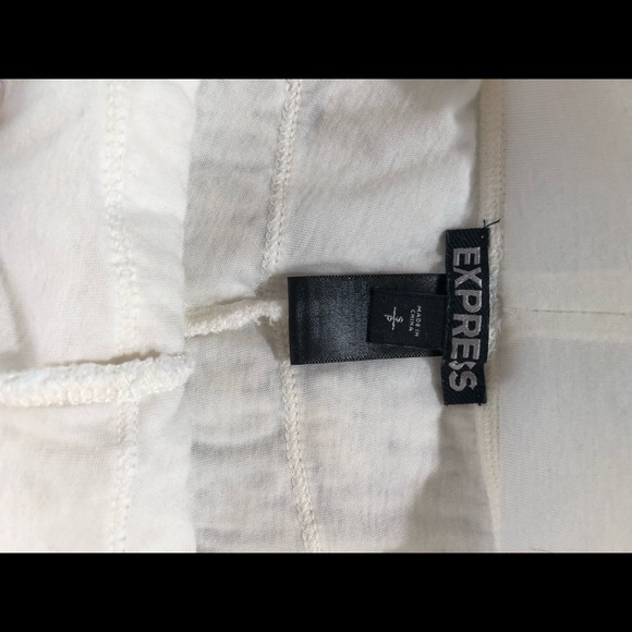 Express crochet shorts - Picture 3 of 3